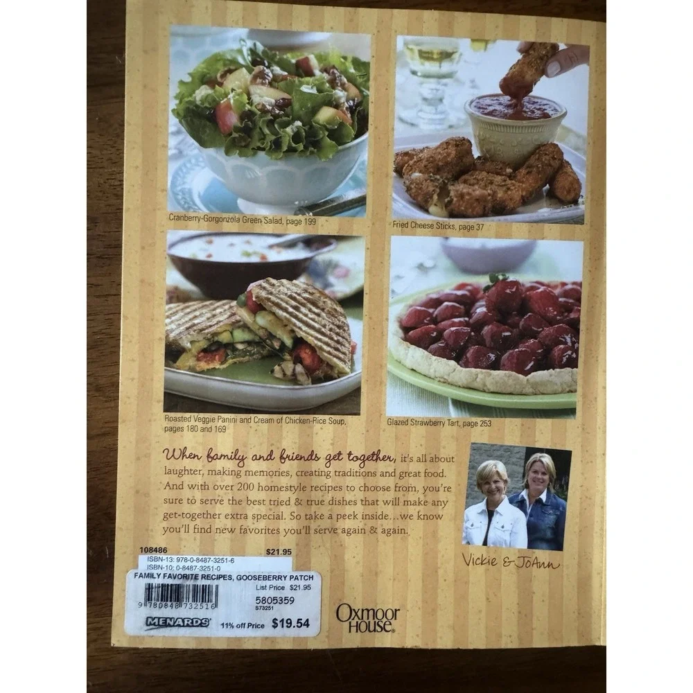 Gooseberry Patch Family Favorite Recipes Cookbook - Over 200 Recipes